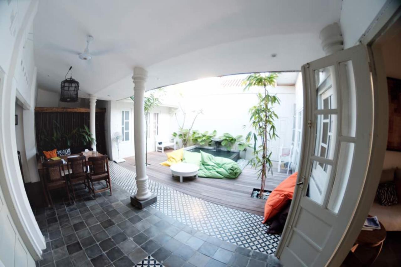 شقة The Patio Yogya يوغياكارتا المظهر الخارجي الصورة
